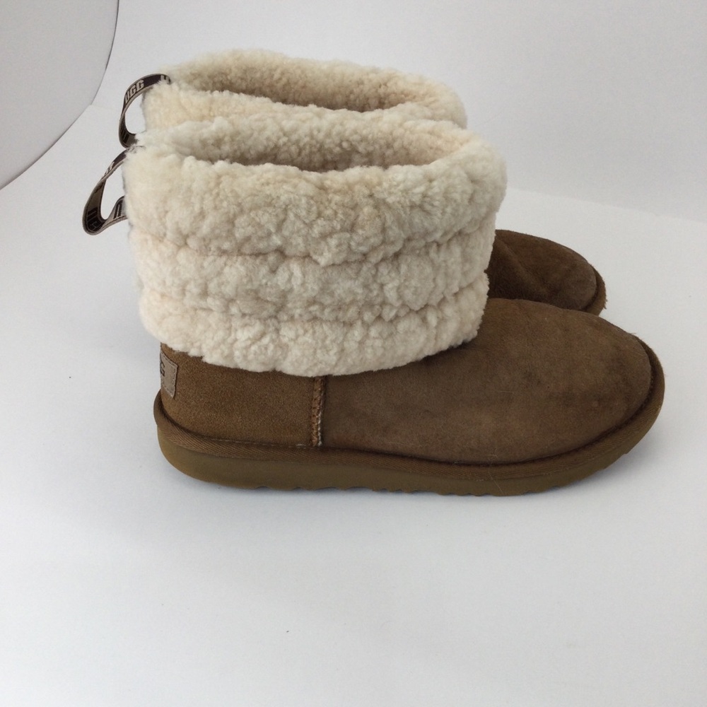 UGG Mini Fluff Quilted Boots Booties womens size 6